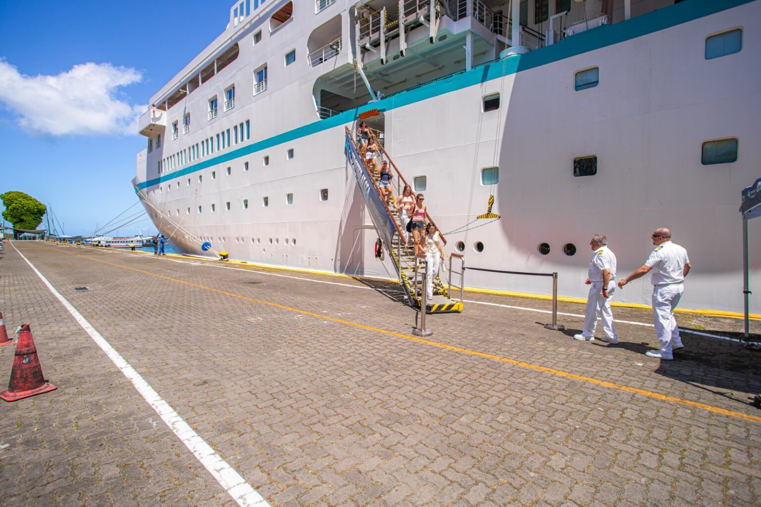 Salvador abre temporada de cruzeiros com expectativa de 175 mil passageiros